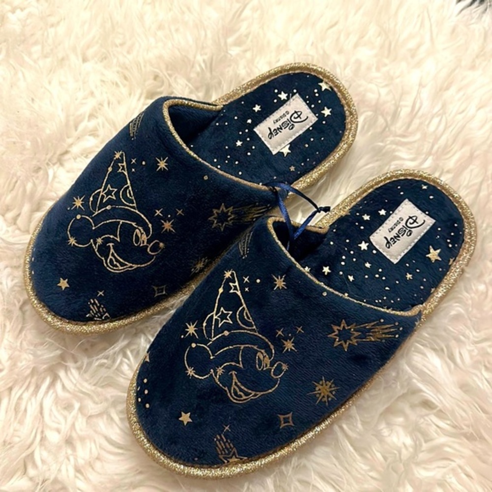 New Disney Mickey Mouse House Slippers